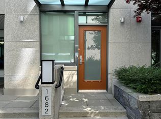 1682 Pullman Porter St, Vancouver, BC V6A 0H4