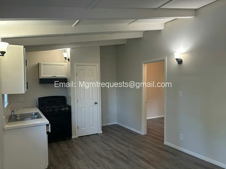 1180 W Valencia Dr #1190 — Photo 3