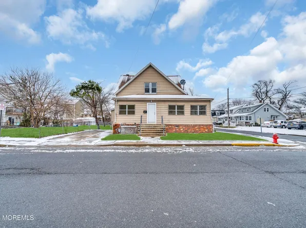 45 Center Avenue, Keansburg, NJ 07734