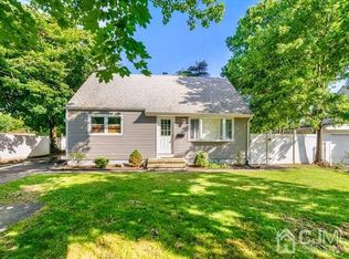 96 Tunison Rd, New Brunswick, NJ 08901