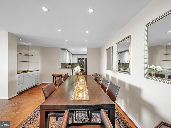 3rd image of 5101 River Rd APT 1904