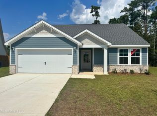 3317 Discovery Pl, Ocean Springs, MS 39564