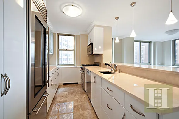 Rented by Halstead Real Estate | media 39