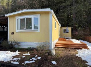 824 S 1st St, Dunsmuir, CA 96025