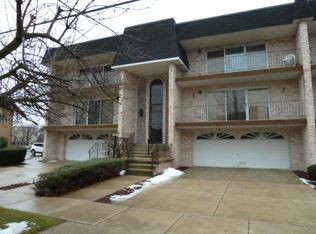 4141 W 97th St APT 1W, Oak Lawn, IL 60453