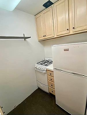 2nd image of 25 Loisaida Ave #3C