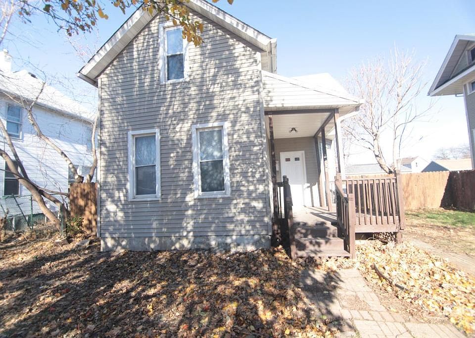 1st image of 1426 W 15th St