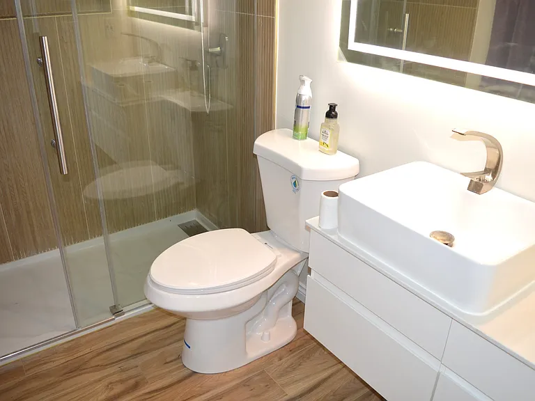 328 N Allen St #1 — Photo 11