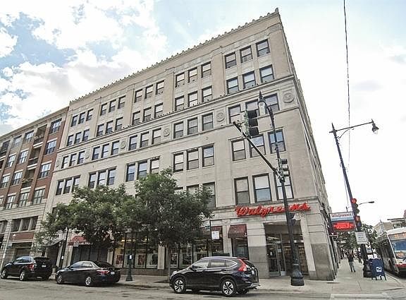 4th image of 3150 N Sheffield Ave #1117