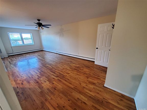 3rd image of 410 Jericho Tpke APT 3A