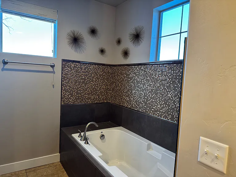 13287 N Alexis Dr — Photo 13