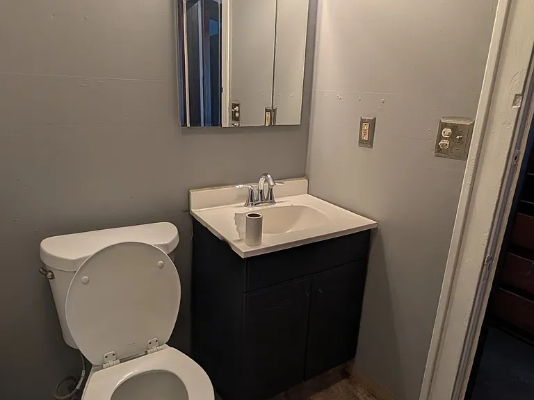 10710 Florian Ave #1 — Photo 9