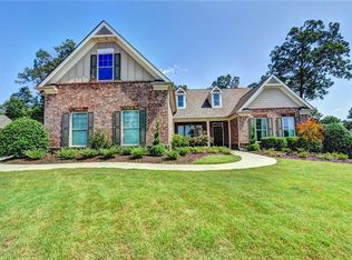 111 Bakers Farm Cir, Braselton, GA 30517