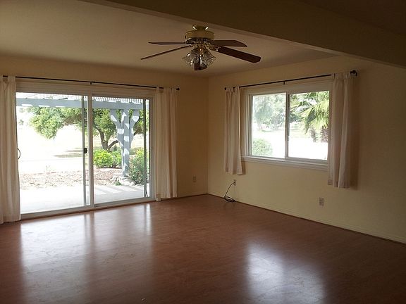 Enclosed Large Lanai