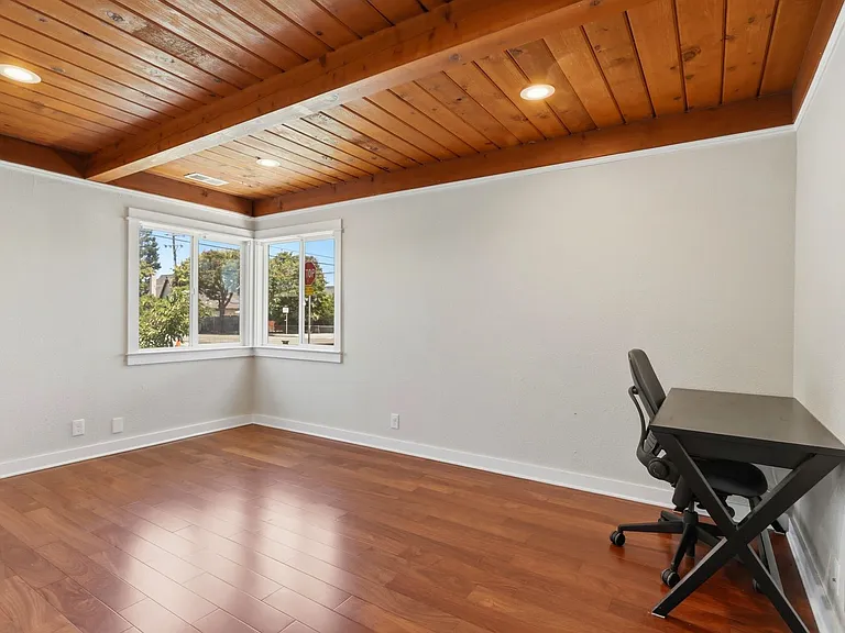 599 Borregas Ave — Photo 54