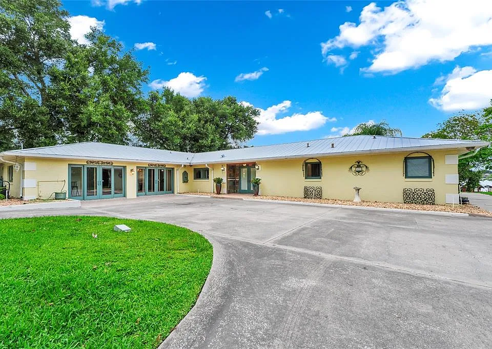 6659 Lake Cane Dr