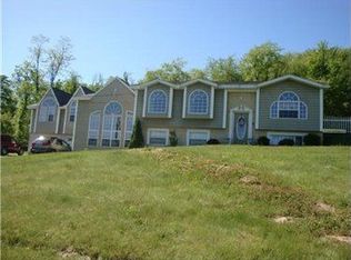 1634 Grindstone Rd, Grindstone, PA 15442