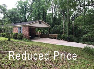 2120 Great Oak Dr, Tallahassee, FL 32303