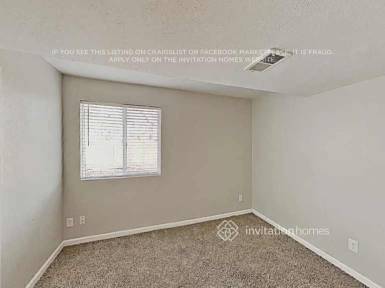 17523 E Grand Ave — Photo 15