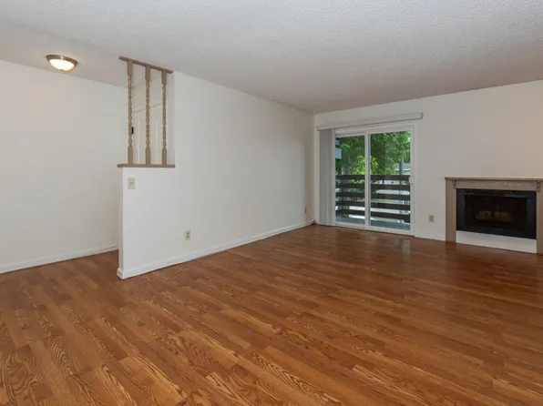 7836 Flight Ave APT 103, Los Angeles, CA 90045