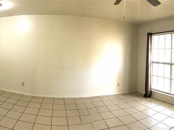 1901B-Pinetree-Living-a1