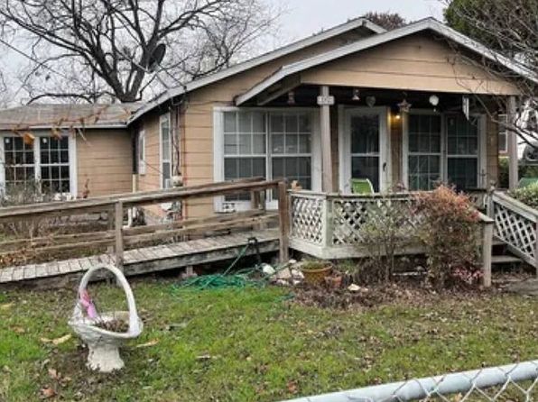 409 N San Gabriel Ave
