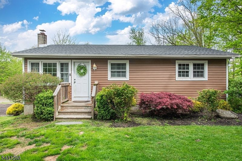 1st image of 64 Coykendall Rd