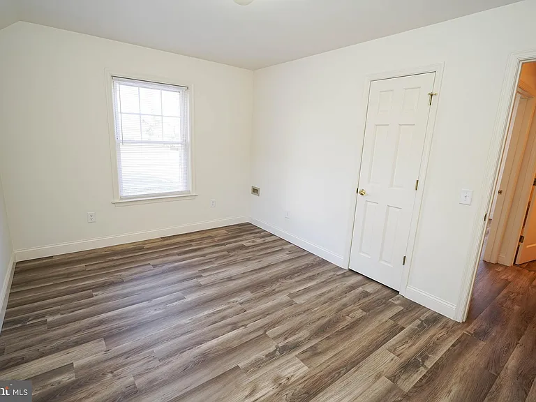 800 Travers St #6 — Photo 16
