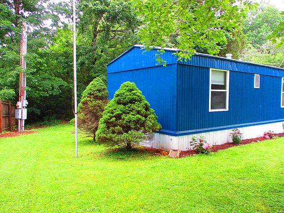 3rd image of 2311 N Dogwood Cir
