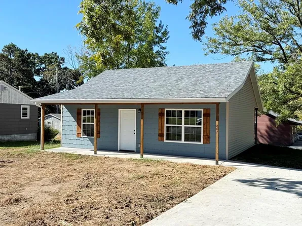 802 S Jackson St, El Dorado Springs, MO 64744