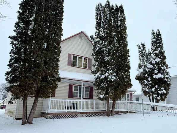 265 S Avon Ave, Phillips, WI 54555