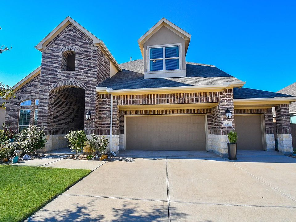 1st image of 8103 Mesquite Hill Ln