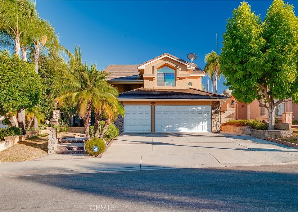 1st image of 1715 Rancho Hills Dr