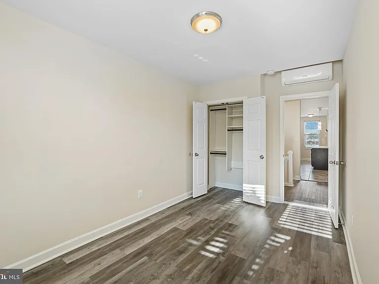 2509 Linden Ave #2 — Photo 19