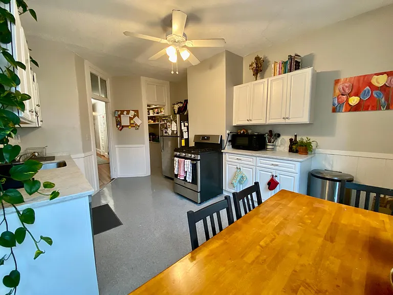 27 Hurd Rd #6 — Photo 9