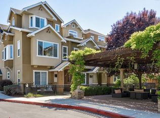 2210 Raspberry Ln, Mountain View, CA 94043