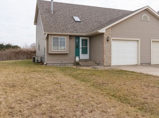 1447 Truman Dr, Bradley, IL 60915