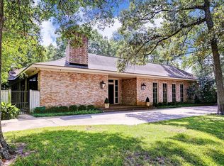 52 E Broad Oaks Dr, Houston, TX 77056