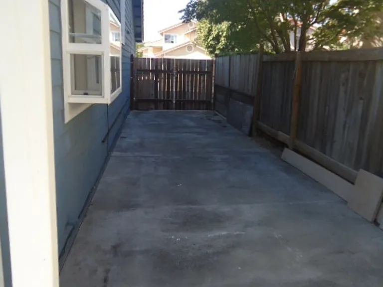 103 Bolton Way — Photo 18