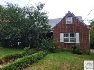 707 Mulberry Rd, Martinsville, VA 24112