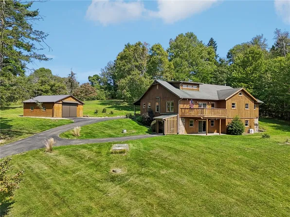 1212 Old Forbes Rd, Ligonier, PA 15658
