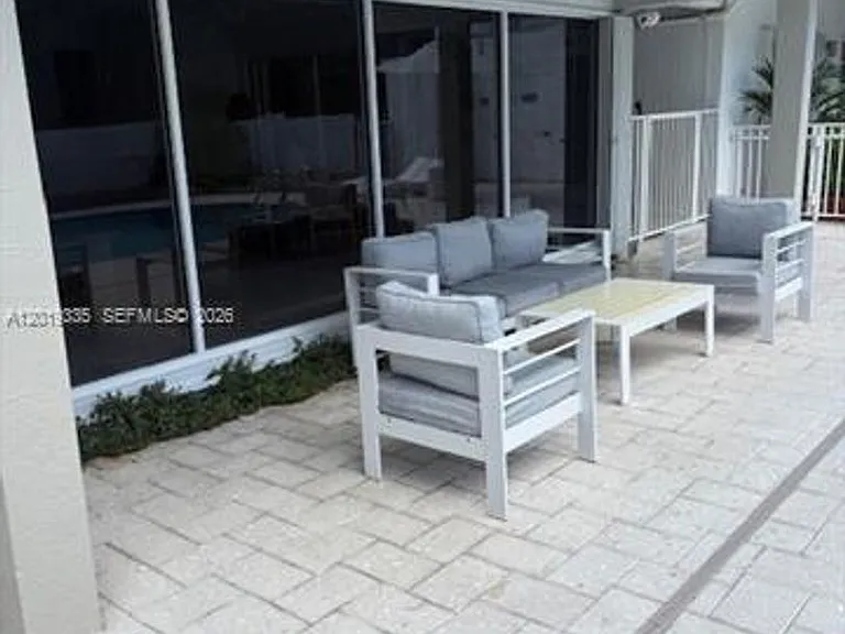 290 Sunrise Dr #208 — Photo 24