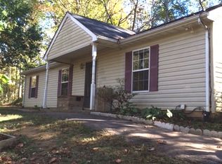 55 Gardenia Rd, Ruckersville, VA 22968