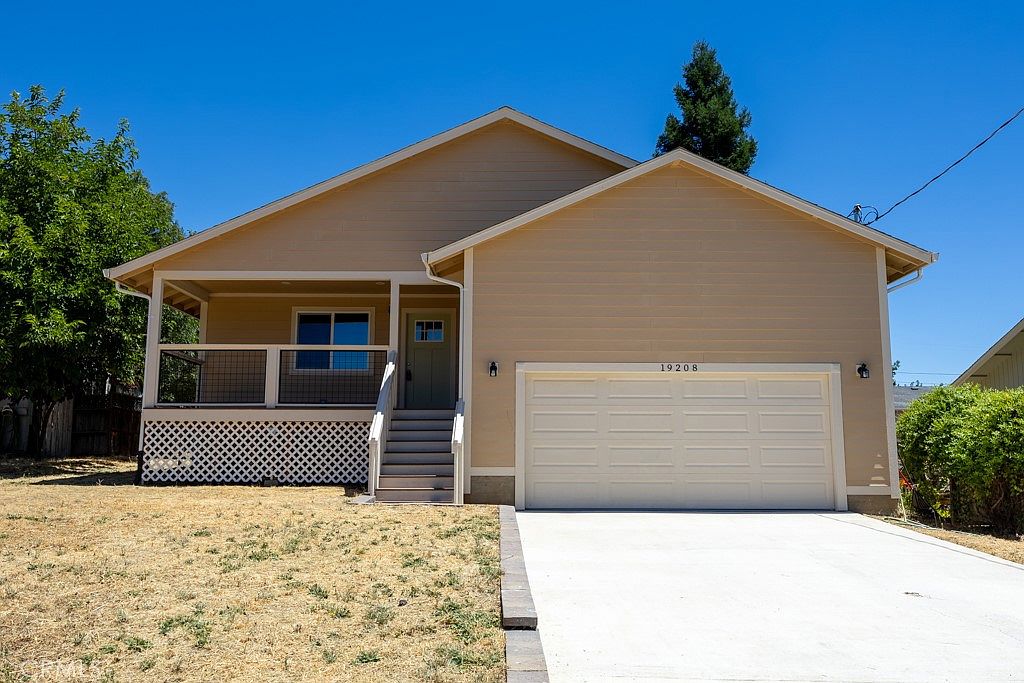 19208 Stonegate Rd, Hidden Valley Lake, CA 95467 | MLS #LC25157936