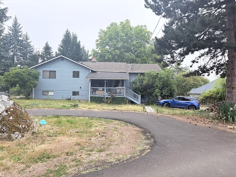2109 65th Ave NE — Photo 10