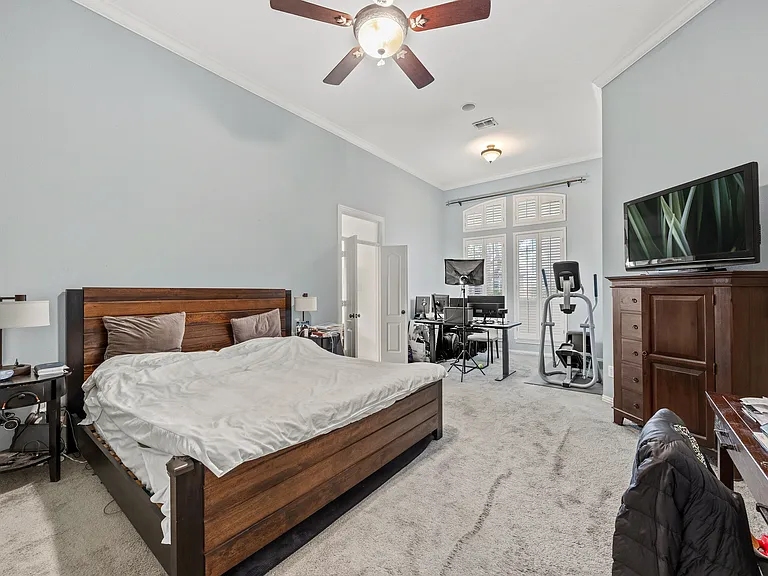 6805 Magnum Dr — Photo 17