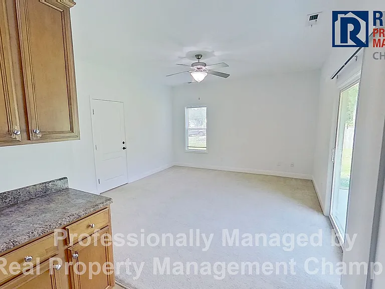 204 Murifield Dr — Photo 13