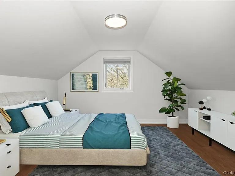 517 Walnut St #B — Photo 14