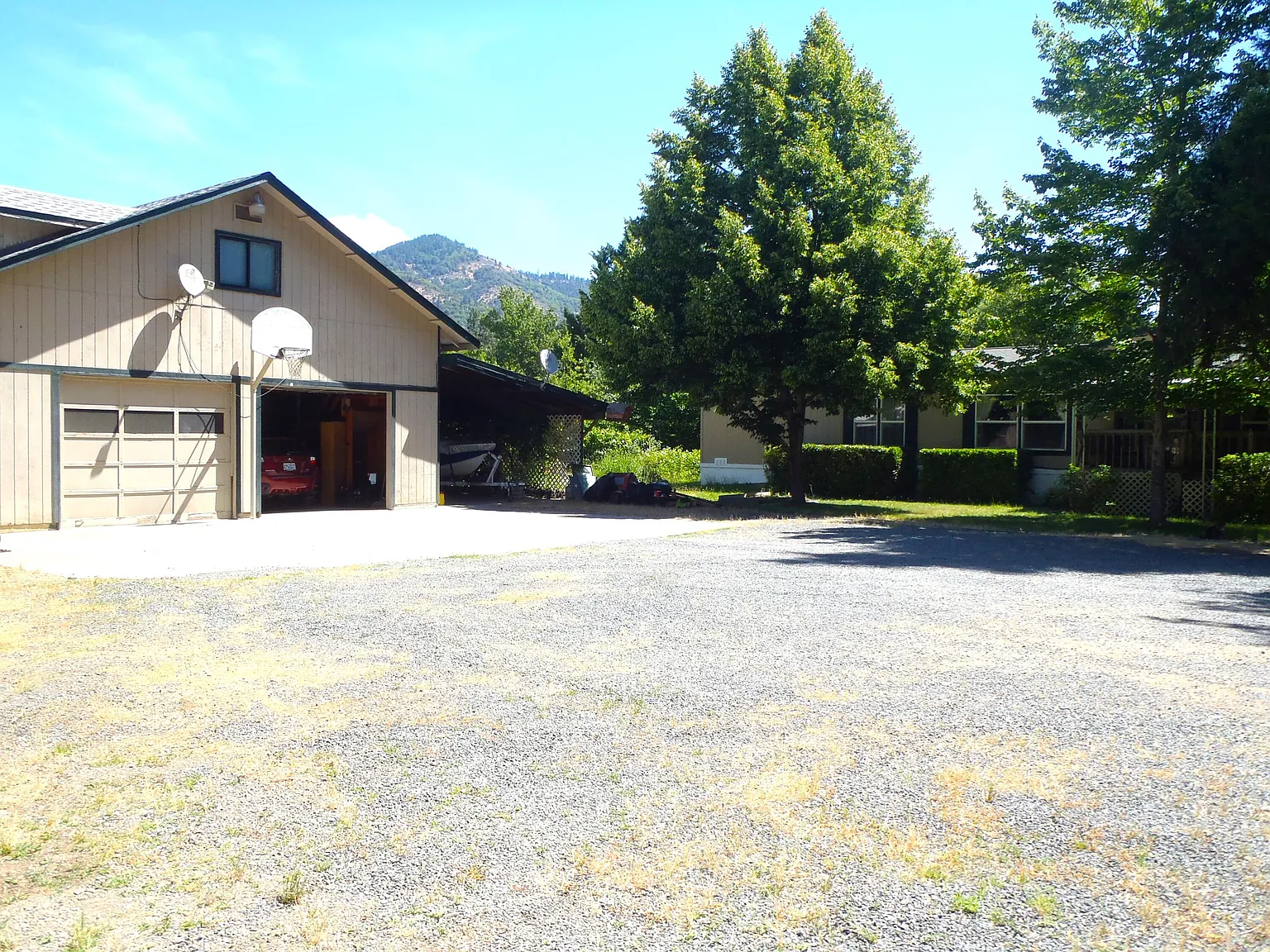 255 Nancy Pl photo 1