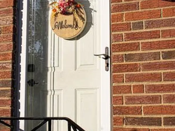 15124 Endicott St, Philadelphia, PA 19116